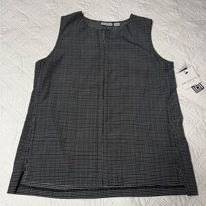 Liz Claiborne NWT Black and White Geometric Sleeveless Blouse Size Medium